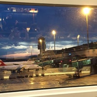 9/11/2015 tarihinde Hugo V.ziyaretçi tarafından Zürih Havalimanı (ZRH)'de çekilen fotoğraf