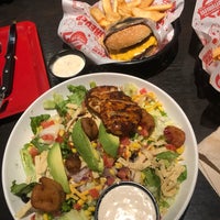 Photo taken at Red Robin Gourmet Burgers and Brews by Srujana R. on 2/27/2019