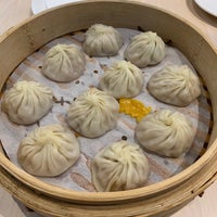 Photo taken at Din Tai Fung by Mahnhee C. on 5/29/2019