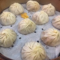 Photo taken at Din Tai Fung by Mahnhee C. on 2/14/2019