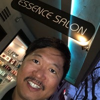 รูปภาพถ่ายที่ Essence Salon โดย Louie 李景雲 L. เมื่อ 3/1/2017
