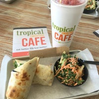 Photo taken at Tropical Smoothie Cafe by Vanessa W. on 7/17/2016