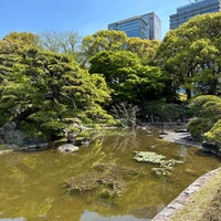 Photo taken at Imperial Palace East Garden by Samy ☁. on 4/13/2024