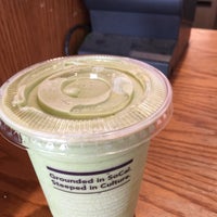 Photo taken at The Coffee Bean &amp;amp; Tea Leaf by Tiffany H. on 6/5/2018