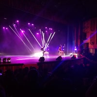 Photo taken at Teatro Ferrocarrilero by Gabriel O. on 10/21/2018