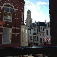 Photo taken at Igluu Utrecht by Luuk D. on 11/29/2012