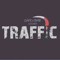 7/2/2016 tarihinde Traffic Cafe &amp;amp; Barziyaretçi tarafından Traffic Cafe &amp;amp; Bar'de çekilen fotoğraf
