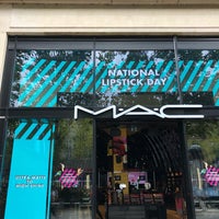Foto tirada no(a) MAC Cosmetics por Patrick em 7/28/2019