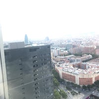 Foto scattata a The Level at Meliá Barcelona Sky da O ✈️ K ⚓️ il 6/20/2019