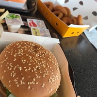 Photo taken at Burger King by Gülbeyaz Y. on 2/26/2019