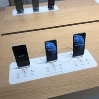 Photo taken at Apple Maine Mall by Semih P. on 11/12/2019