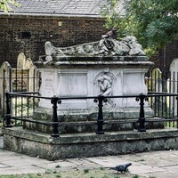 Photo taken at Bunhill Fields by Dave W. on 9/24/2023