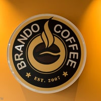 รูปภาพถ่ายที่ Brando Coffee โดย brando coffee siegburg เมื่อ 6/2/2016