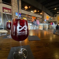 Foto tirada no(a) Infinity Beverages Winery &amp;amp; Distillery por Othman A. em 8/9/2020