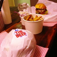 8/16/2013 tarihinde Jack O.ziyaretçi tarafından Burger Meats Bun'de çekilen fotoğraf