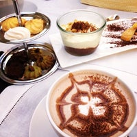 Снимок сделан в Italianissimo Restaurant &amp; Cafe&#39; пользователем Fatema A. 10/31/2012