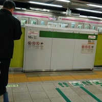 Photo taken at Keio Platforms 1-2 by rabbitboy on 1/20/2021