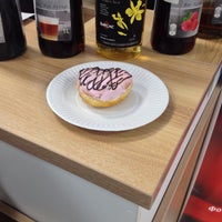 Photo taken at Chester Donuts by Ruslan F. on 2/9/2015