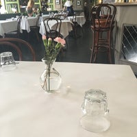 Photo prise au Bien cafe&amp;amp;bar par Аделина . le7/23/2016