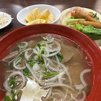 Photo taken at Hot Bowl Noodle by Justin O. on 5/4/2023