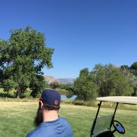 Das Foto wurde bei Applewood Golf Course von Dennis S. am 6/26/2016 aufgenommen
