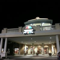 premiere oaks 10 movies