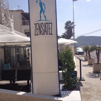 Photo taken at Restaurante Zensatez Moraira by Luis E. on 5/21/2014