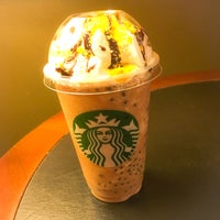 Photo taken at Starbucks by うさもも on 1/12/2017