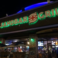 Снимок сделан в Sandbar Sports Grill пользователем Super Mario  3/24/2018