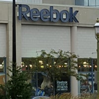 Reebok Outlet - Shoe Store