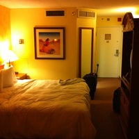 11/2/2012にТимур Б.がHacienda Hotel &amp;amp; Conference Center LAXで撮った写真