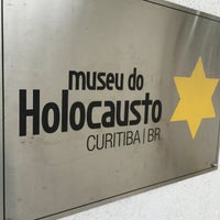 Foto diambil di Museu do Holocausto de Curitiba oleh Miguel G. pada 6/7/2016