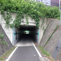東名高速道路高架トンネル Tunnel In 大和市