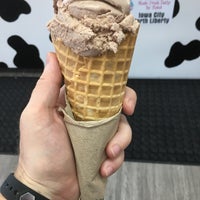 Das Foto wurde bei Heyn&amp;#39;s Ice Cream von Simon H. am 7/4/2017 aufgenommen