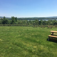 Photo taken at The Winery at Hunters Valley by Katrina on 5/11/2019