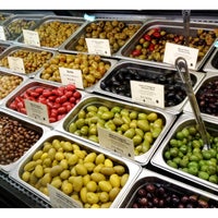 10/2/2012 tarihinde Donna E.ziyaretçi tarafından BOSA Foods'de çekilen fotoğraf