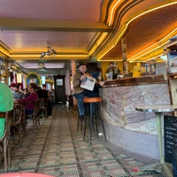 Photo taken at Café des Deux Moulins by Betico on 6/3/2019