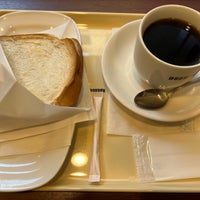 Photo taken at Doutor Coffee Shop by たつどん on 12/22/2021