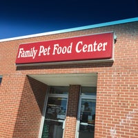 Photo taken at Family Pet Food Center by Steven F. on 7/1/2016