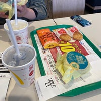 Photo taken at McDonald&amp;#39;s by カオス on 4/19/2023