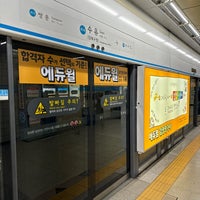 Photo taken at Suyu Stn. by HyeonWoo Y. on 3/17/2024