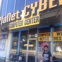 Das Foto wurde bei Planet Cyber - Computer Repair, Internet Cafe, Web Design von Planet Cyber - Computer Repair, Internet Cafe, Web Design am 6/7/2016 aufgenommen