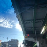 Photo taken at 中の橋交差点 by Ｍatsu⚾️ on 11/21/2020
