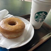 Photo taken at Starbucks by Ｍatsu⚾️ on 6/6/2023