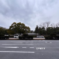 Photo taken at Shimizumon Gate by Ｍatsu⚾️ on 3/5/2024