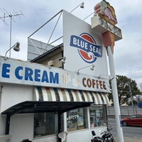 Photo taken at Blue Seal Ice Cream by Ｍatsu⚾️ on 2/17/2024