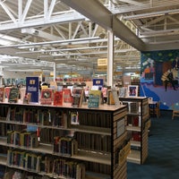 Photo taken at Warren-Newport Public Library by Stephen R. on 9/23/2017