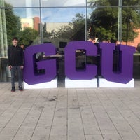 รูปภาพถ่ายที่ Grand Canyon University โดย Michelle G. เมื่อ 11/23/2019