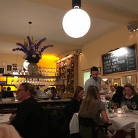 Photo taken at Kaufleuten Restaurant by Ali A. on 11/9/2017