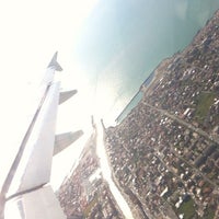 4/16/2013 tarihinde Takeshi H.ziyaretçi tarafından Milano Linate Havalimanı (LIN)'de çekilen fotoğraf